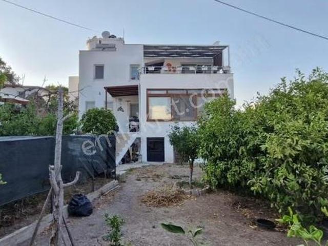 Satılık Müstakil Ev Bodrum Yahşi'de Deniz Manzaralı Fırsat