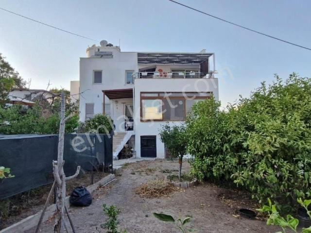 Satılık Müstakil Ev Bodrum Yahşi'de Deniz Manzaralı Fırsat