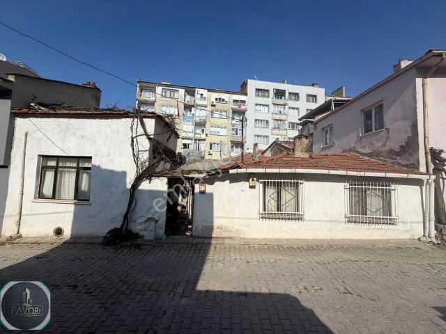 Satılık Müstakil Veya 1+1 Takas Olabilir