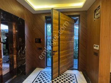 Satılık Özel Villa Asansörlü Hamam Sauna Kapalı Otoparklı
