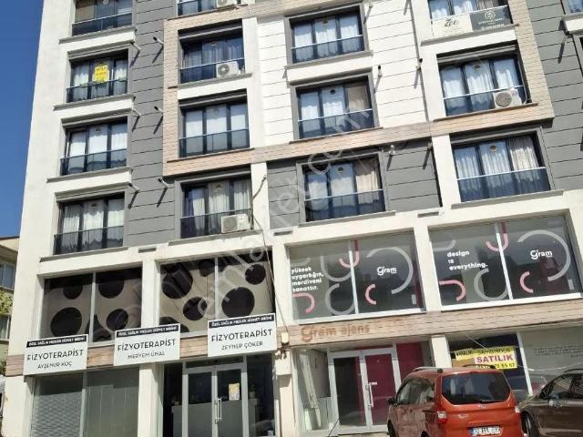 Satılık Atatürk Mah. Arakat Kiracılı 1+1 Daire