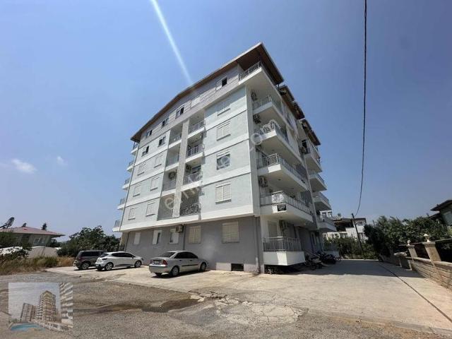 Satılık Ayrı Mutfak 4+1 Geniş Ve Ferah Daire