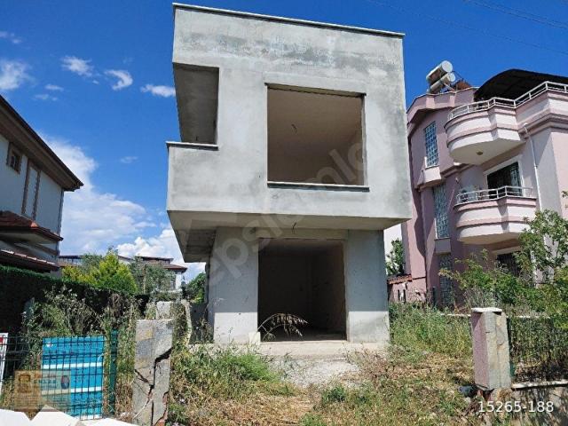 satılık burhaniye örende denize yakın natamam villa