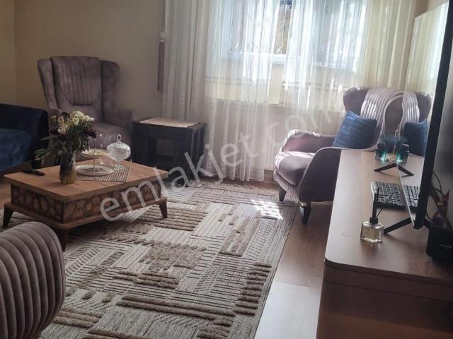 Satılık Bahçe Kat Yeni Bina3+1