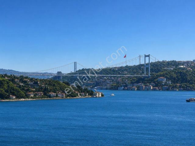 Satılık Beykoz Merkezinde 3 Katlı Boğaz Manzaralı Ev