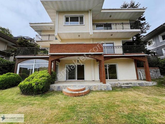 Satılık C tipi Düz Girişli Villa