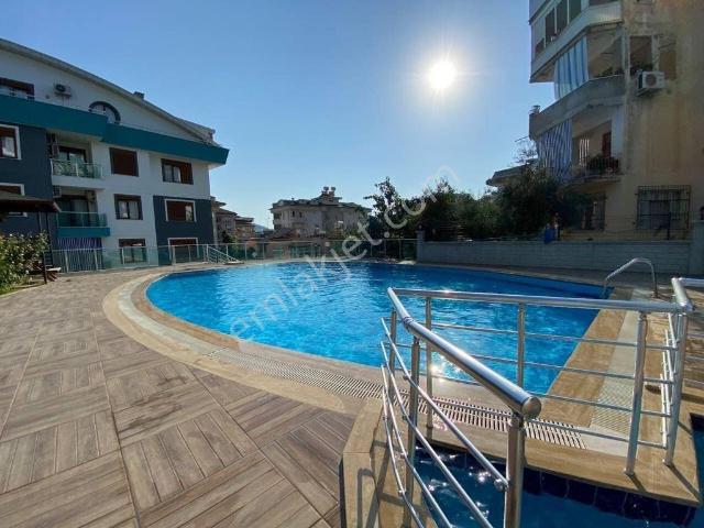satılık daire Alanya Merkez 3+1 Geniş Satılık Fırsat Daire