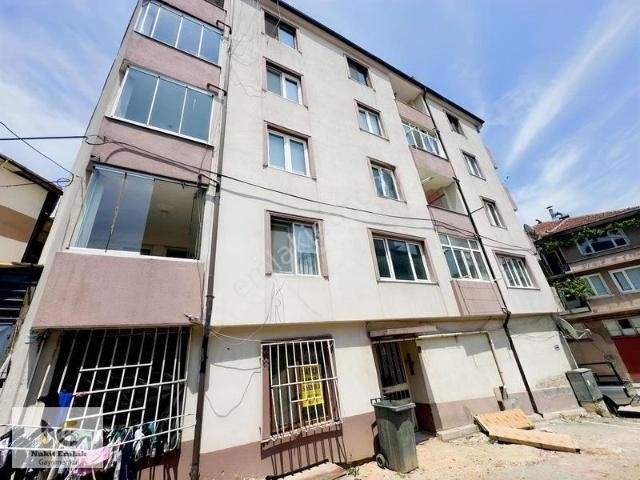 Satılık Daire 130m2 İnegöl Merkezde Acil Satılık Uygun Rakam
