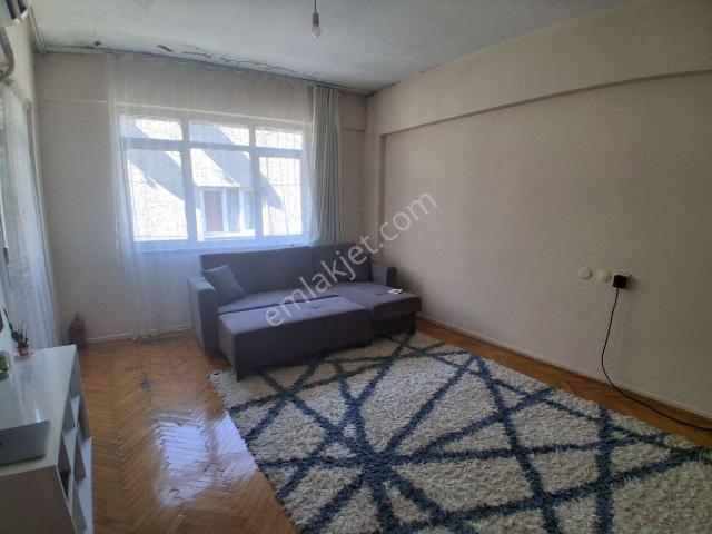 Satılık Daire, 3+1, Konak Üçyol Altıntaş Mahallesinde, Çakırdan