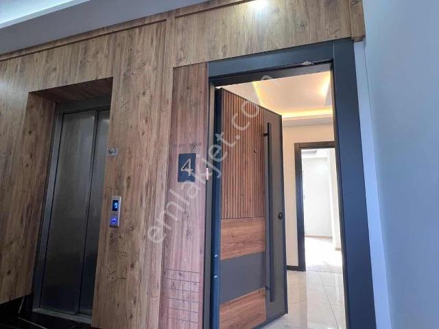 Satılık Daire 3+1 Varsak Karşıyaka Mh