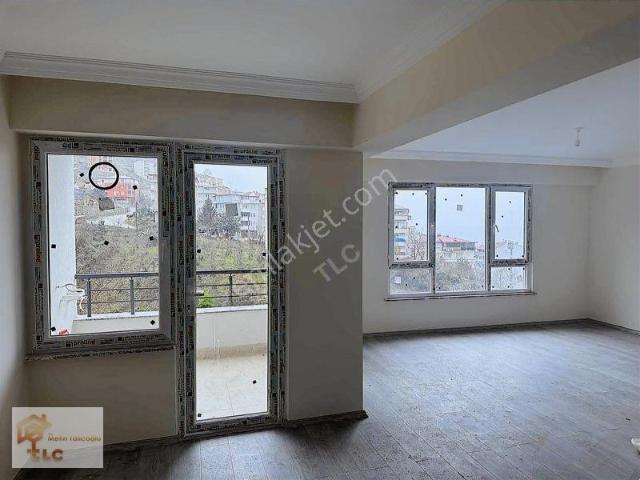 Satılık Deniz Manzaralı 2+1 Ebeveyn Banyolu Sıfır Daıre