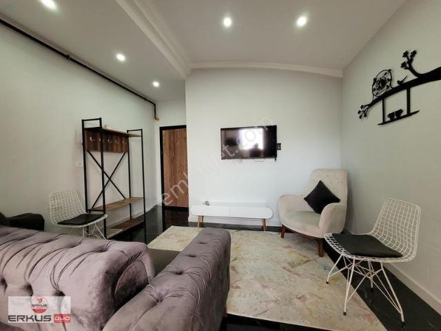 Satılık Denizli Cumhuriyette Lüks Eşyalı 1+1 Apart Daire takas
