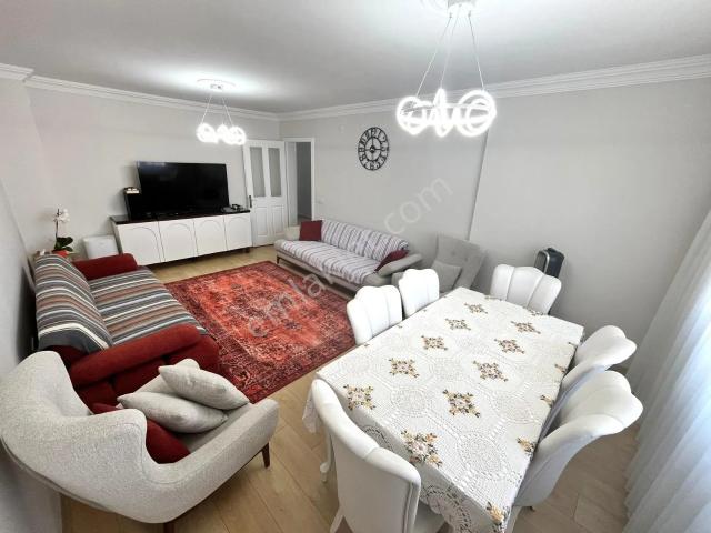 Satılık Şeyhli Toki'de Şerefiyeli 3+1 İçi Temiz Ve Bakımlı Daire