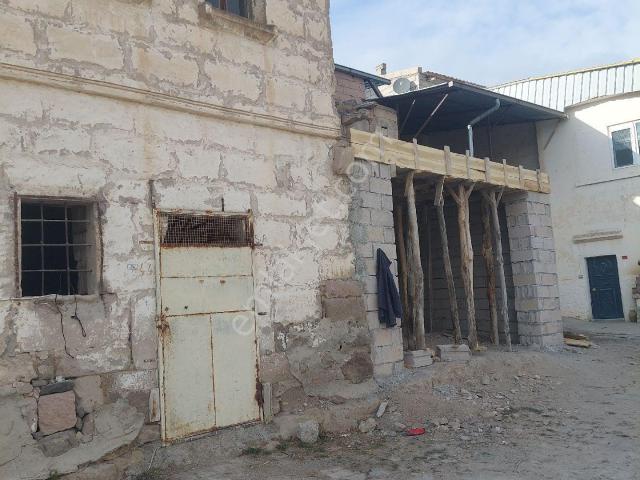 Satılık Eski İnşat Bitmiş Köy Evi