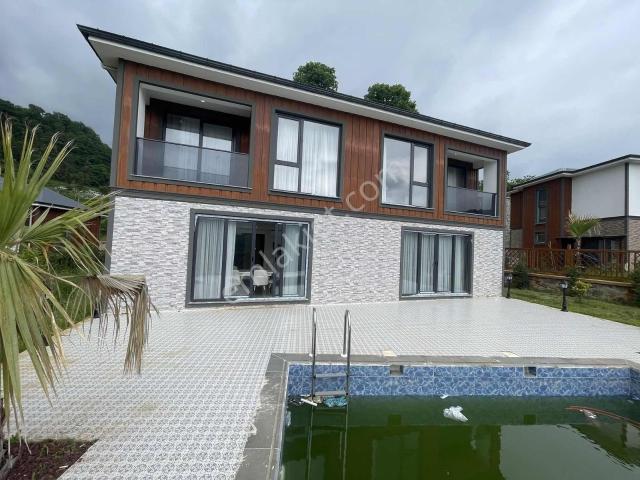 Satılık Ful Eşyalı Doğanın İçinde Harika Bir Villa
