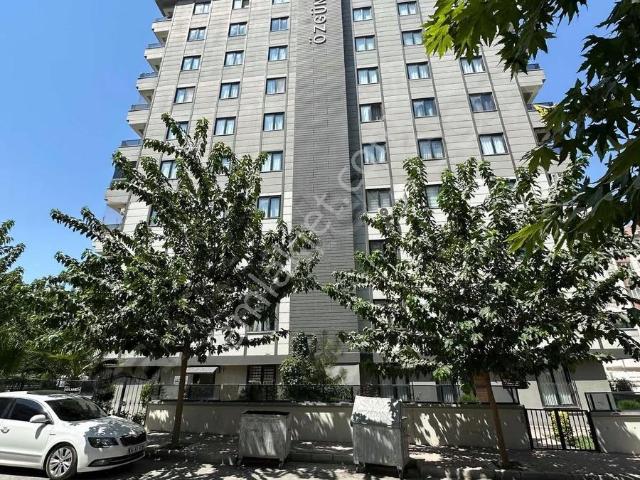 Satılık Giriş Katı Süper Daire Çözüm Emlak'ta