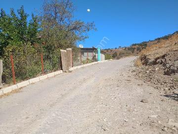 Koyuneli Mahallesi / Satılık Bahçeli Taş Ev / 5+1 / Bergama
