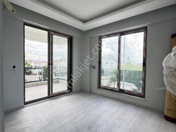 Satılık Kadriye’de Arakat Sıfır 2+1 Daire