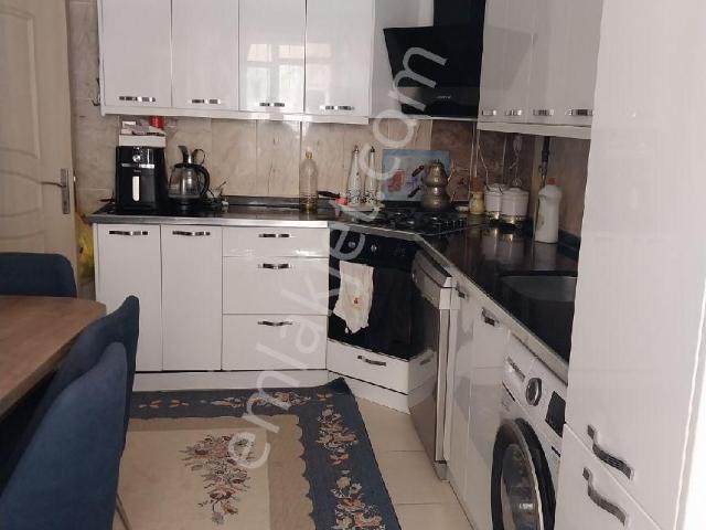 Satılık Karaköprü 4 Oda Doğalgazlı Asansörlü Parkeli Merkezi Konumda Lokasyon İyi