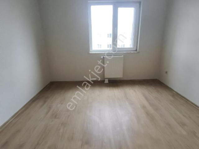 Satılık Kiptaş Hadımköy 3. Etap Konutları B Sitesinde Çift Cephe