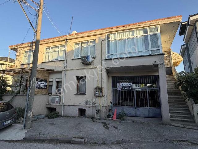 Satılık Komple Bina 145m2 Arsa İçinde 2 Adet Daire