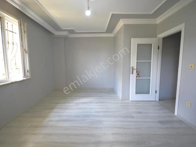 Satılık Krd Uygun Toprak Temazsız Lüks 2+1 Merkezi Konumda Daire