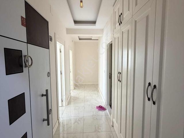 Satılık Lüks 2+1 Daire Site İçerisinde
