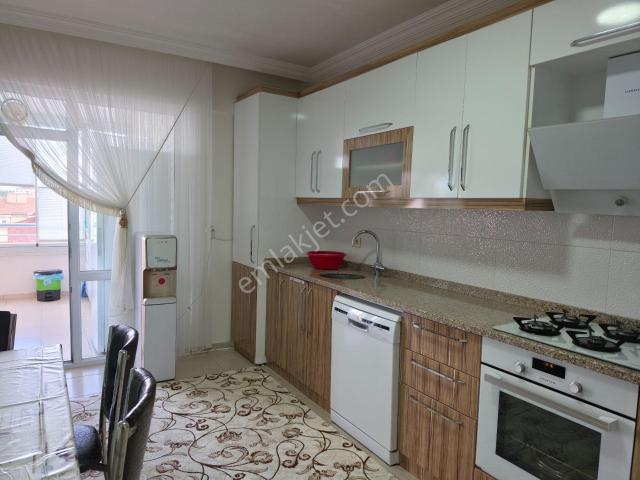 Satılık Lüks 4+1 Daire Niğde Merkez Şahsüleyman Mahallesinde Site İçerisinde Merkezi Doğalgazlı