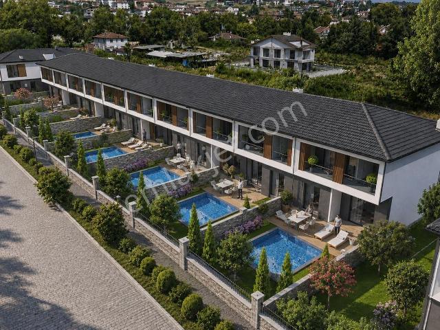 Satılık Lüks Villa Yalova Merkez Özel Havuz Ve Bahçe Alanı