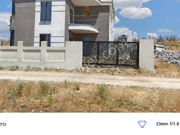 Satılık Ruhsatlı İkiz Villa