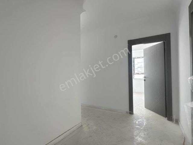 Satılık, Sıfır, İskanlı,geniş Manzralı,3+1 Ebeveyn Banyolu Daire