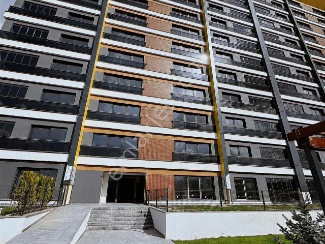 Satılık Sitilanka 4+1 Köşe Daire