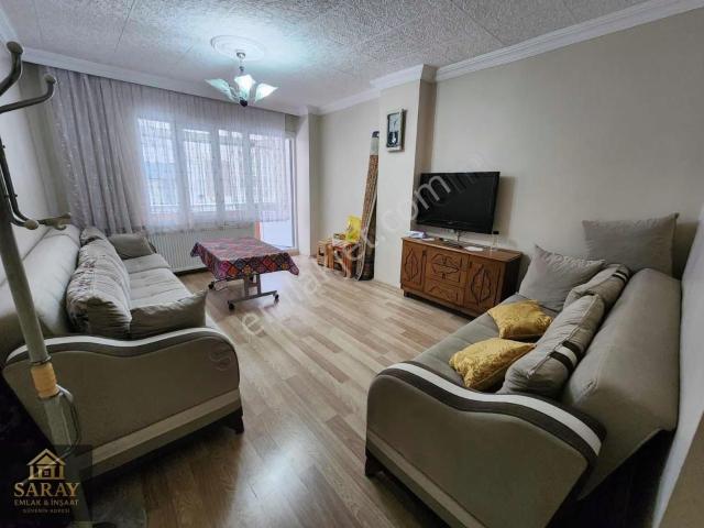 Satılık Tek Kat Üzeri 140 M2 Yüksek Giriş Kat Daire
