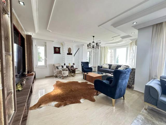 Satılık villa Kargıcak/alanya 4+1 Müstakil Geniş Villa