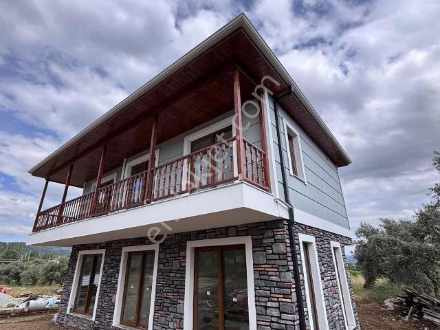 Satılık 140m2 Villa Muğla Yatağan Güzelköy