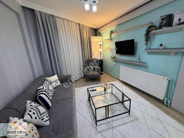 Satılık 1+1 Bahçeli, Doğalgazlı Daire
