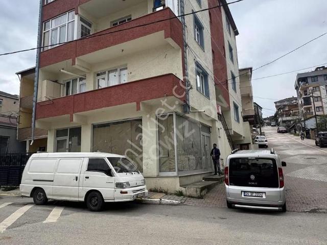 Satılık 1 Daire 1 Dükkan Fırsat Fiyata