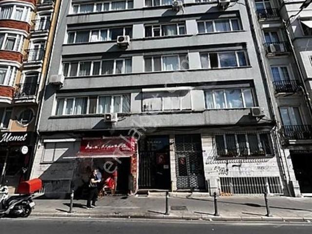 Satılık 2+1 Daire Efe Emlak Kurtuluş Cad.şişli İstanbul