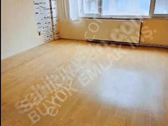 Satılık 2+1 Daire Feriköy, Paşa Mah. Batı Caddesi