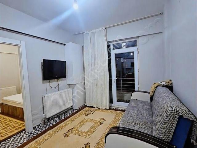 Satılık 2+1 Ful Eşyalı Ve Yapılı Kira Getirisi Yüksek Daire