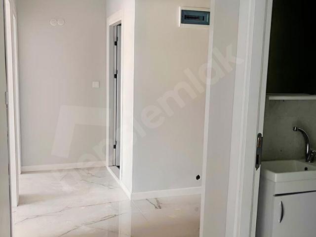 Satılık 2+1 Sıfır Ön cephe Net 95 m2