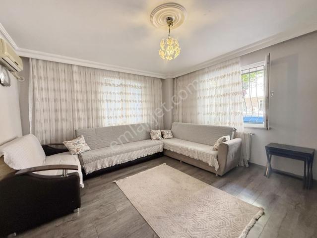 Satılık 2+1 Ters Dubleks Krediye Uygun Abdi İpekçi Caddesi