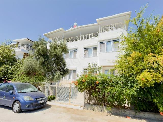 Satılık 2 Adet Villamız Gökay Sitesi