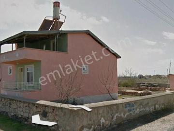 Satılık 2 Katlı Köşe Müstakil Ev Ve Arsa