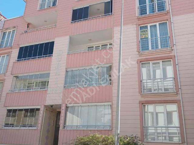 Satılık 3+1 Çay'da Çok Büyük Ve Yeni Daire/vadi Emlak