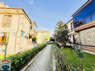 Satılık 3+1 Dubleks Villa İlknur Doğan Remax