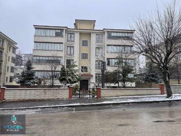 Satılık 3+1 Kapalı Otoparkı Bulunan Safranbolu Mutlu Sokak Da