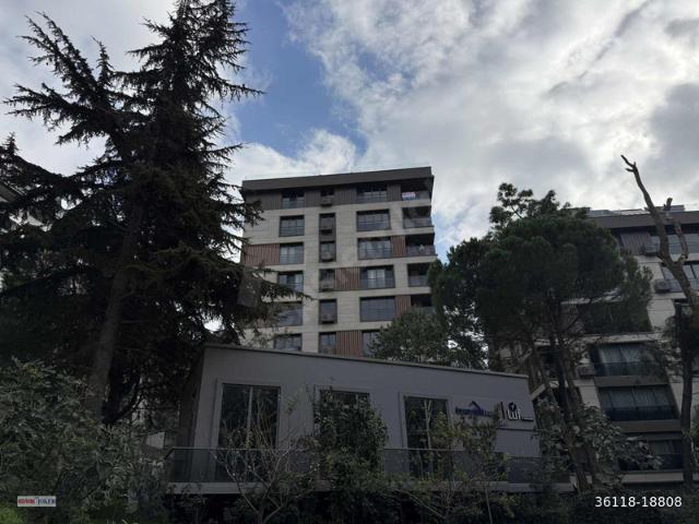 Satılık 3+1 Validebağ Sitesinde Deniz Manzaralı Cephesi Kapanmaz