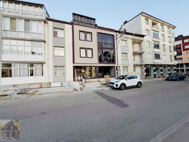 Satılık 3 Daire 1 Dükkan Yeni Tadilatlı Masrafsız