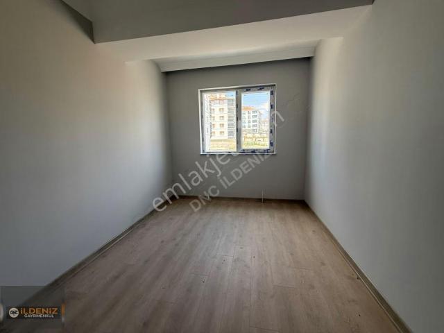 Satılık 4+1 Daire, 140m², Sıfır, Krediye Uygun